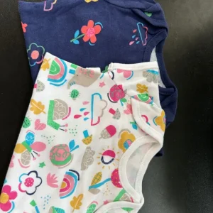2 New Bodysuit Vests 0-3 Months