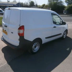 2021 Ford Transit Courier 1.5 TDCi Diesel Panel Van - Image 5