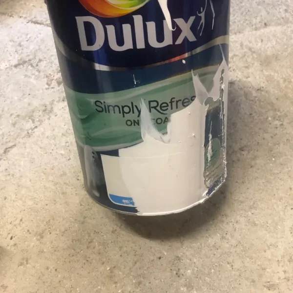 Dulux White Matt Sealed 5L