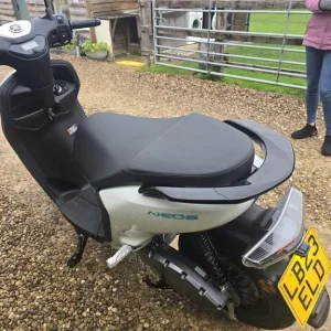 2023 Yamaha Neos Electric Scooter - Image 3