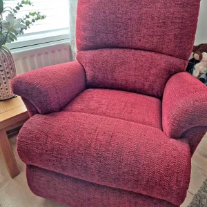 Sherbourne Riser/Recliner Chair