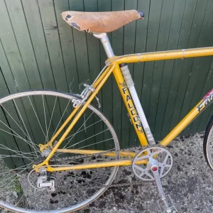 Retro Falcon racing bike - Image 3
