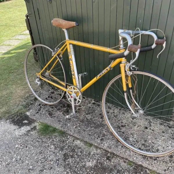 Retro Falcon racing bike