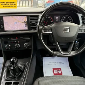 2019 SEAT Leon 1.5 TSI EVO SE Dynamic Hatchback - Image 6