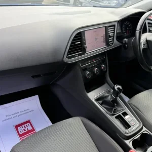 2019 SEAT Leon 1.5 TSI EVO SE Dynamic Hatchback - Image 7