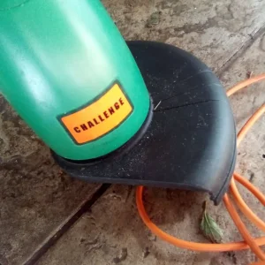 Challenge garden strimmer, used once, as new, cuts great - Image 2