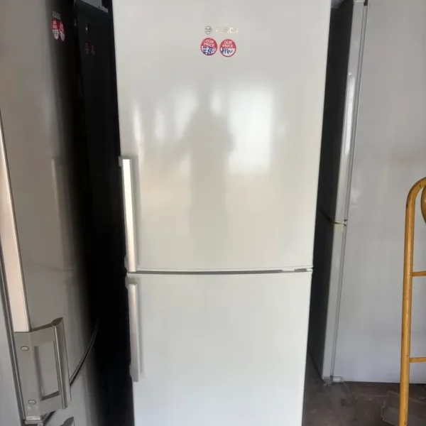 Bosch White Fridge Freezer