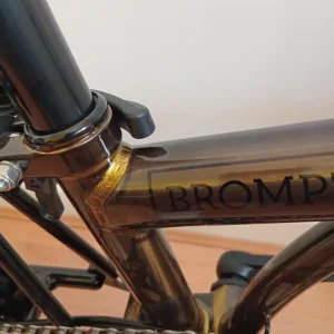 Brompton Electric C Line 6-Speed Folding Bike – Black Lacquer - Image 2