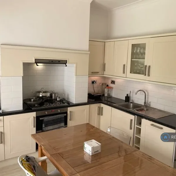 1 bedroom in a shared flat with garden, Invergarry, Highland