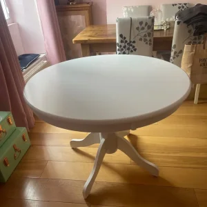 Dining/kitchen table - Image 2