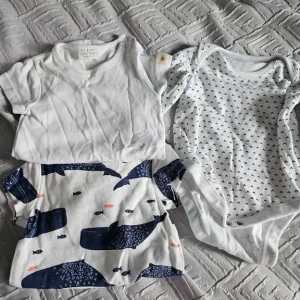 Baby boys clothes 0-3 months bundle - Image 3
