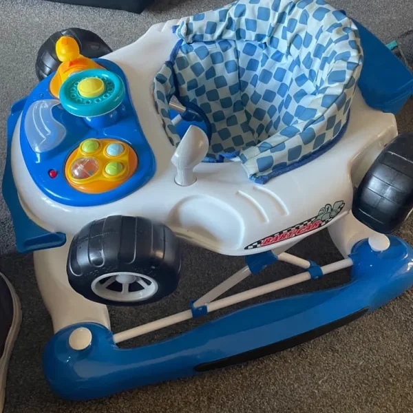 Baby walker/rocker