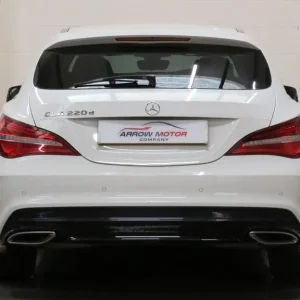 Mercedes-Benz CLA 2.1d WhiteArt Shooting Brake 5-door Estate - Image 4