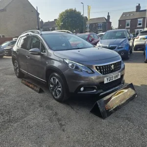 2019 Peugeot 2008 1.2 PureTech Allure Euro 6 5-door hatchback manual - Image 8
