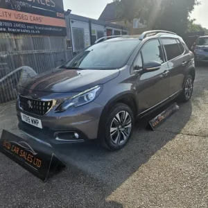 2019 Peugeot 2008 1.2 PureTech Allure Euro 6 5-door hatchback manual