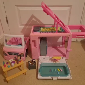 Barbie 3 in 1 Campervan Toy - Image 3