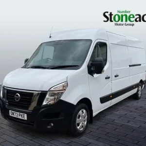 2024 Nissan Interstar 2.3 dCi 35 Tekna Panel Van - Image 3