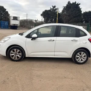 2015 Citroen C3 1.0 PureTech VTR+ 5dr Hatchback Petrol Manual - Image 8