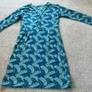 4 size 8 dresses – Next, Reiss, Seasalt, White Stuff - Image 5