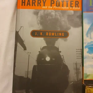 4 harry potter books 2 hardback 2 paper - Image 2