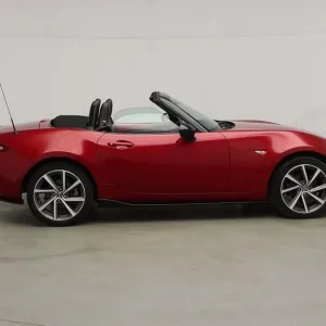 2016 Mazda MX-5 2.0 Skyactiv-G Sport Recaro Convertible - Image 6