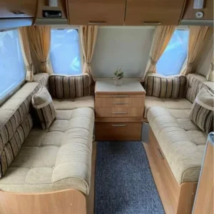 4 berth caravan - Image 4