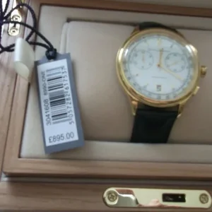 Gieves and Hawkes Swiss Men's Watch - Image 2
