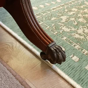 Vintage table with drop leaf and wheels - Image 3