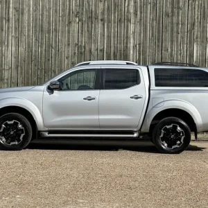 2020 Nissan Navara Double Cab Pick Up Tekna 2.3dCi 190 TT 4WD Auto - Image 6