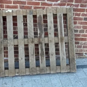 Wooden pallet
