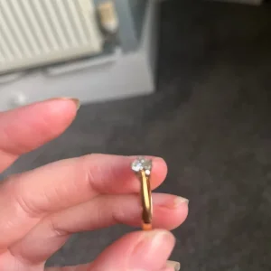 18ct diamond ring - Image 5