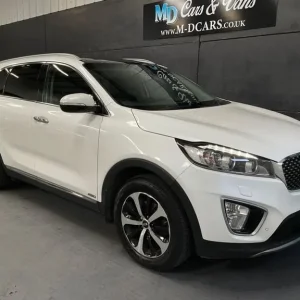2015 Kia Sorento 2.2 CRDi Diesel SUV Estate - Image 8
