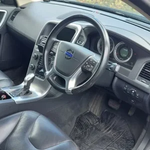 Volvo XC60 T5 2013 - Image 5