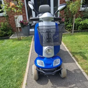 Two mobility scooters – Kymco XL and Quingo Plus - Image 3