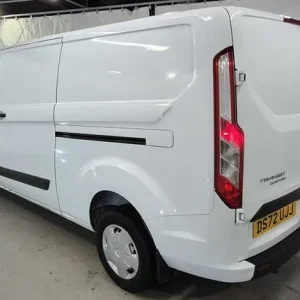 2022 Ford Transit Custom 2.0 EcoBlue 130ps Low Roof Trend Van Diesel Manual - Image 2