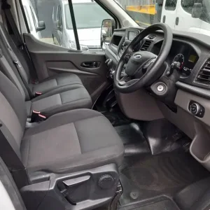 2022 Ford Transit 350 LEADER P/V ECOBLUE AIR CON FORD WARRANTY Box Van Diesel Manual - Image 8