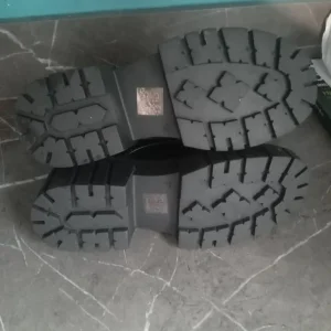 Black boots size 4 - Image 2