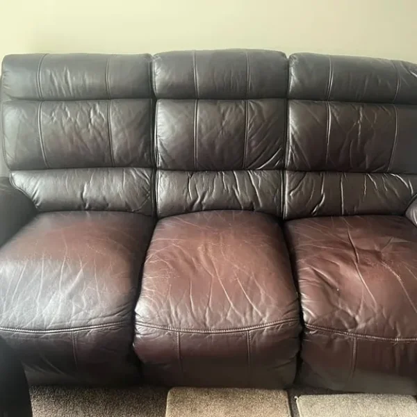 3 seater and 2 seater reclining sofa suite