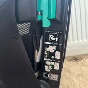 Kinderkraft car seat 15 months to 12 years - Image 4