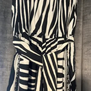 Jump suits - Image 2