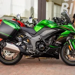 Kawasaki Z1100 SX SE Tourer with Ohlins and Panniers - Image 2