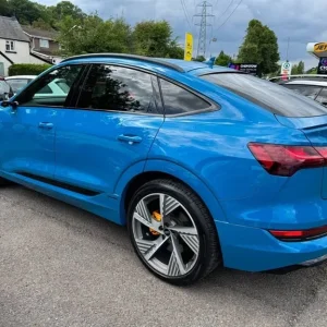 2021 Audi e-tron 55 Vorsprung Sportback - Image 4