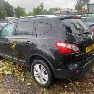 2010 Nissan Qashqai+2 1.5 dCi Acenta 2WD Euro 4 5-door hatchback diesel manual - Image 3
