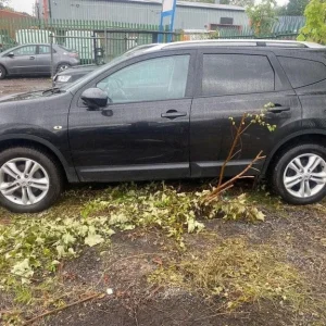 2010 Nissan Qashqai+2 1.5 dCi Acenta 2WD Euro 4 5-door hatchback diesel manual - Image 4