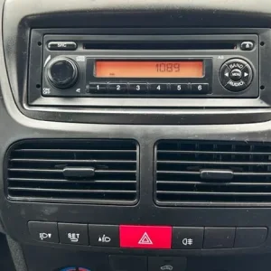 2017 Fiat Doblo 1.6 Multijet 1.6V Work Up Dropside Diesel Manual - Image 4