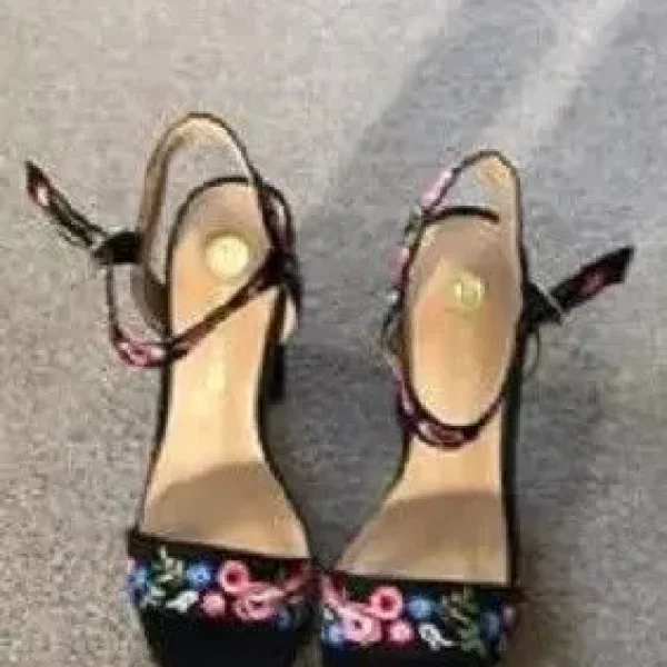 River Island Black Floral Sandals size 5