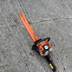 Stihl FS80 hedge trimmer - Image 2