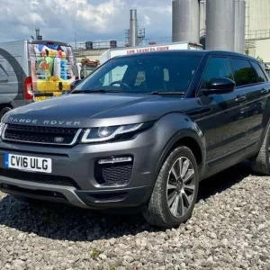2016 Land Rover Range Rover Evoque 2.0 diesel estate manual - Image 6