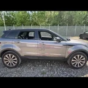 2016 Land Rover Range Rover Evoque 2.0 diesel estate manual - Image 7