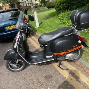 Piaggio VESPA 125 GTS 2014